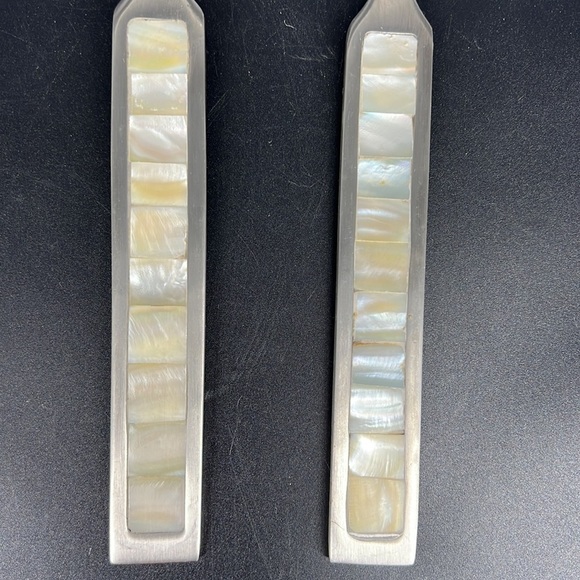 Mother of Pearl Serving Utensils - Picture 2 of 8